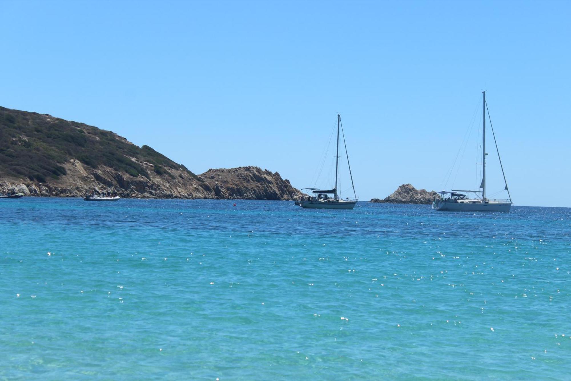 La Maddalena Los Flamingos住宿加早餐旅馆 外观 照片